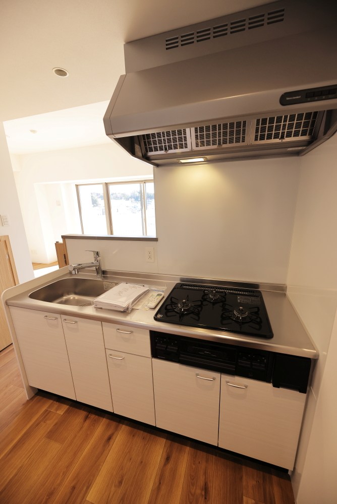 リーラ横浜川和町 キッチン