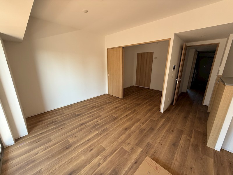 リーラ横浜川和町 リビング