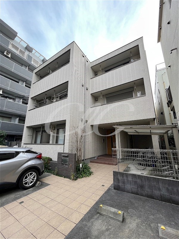 Ｌａ　Ｐｒｉｍａｖｅｒａ　Ｋａｗａｓａｋｉ 外観