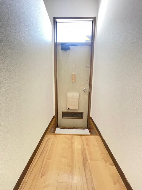 ファミーユ佐藤 玄関