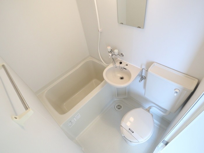 カーサアッカ 風呂画像