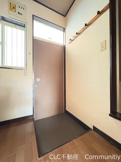 コーポエメラルド 玄関