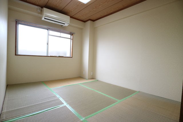 エレクパレス・アベ  ベッドルーム