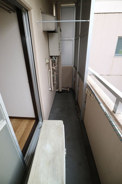 エレクパレス・アベ  ベランダ