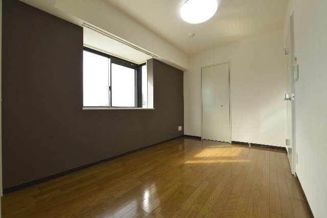 ＳＡＴＯＭＩ-2番館 ベッドルーム