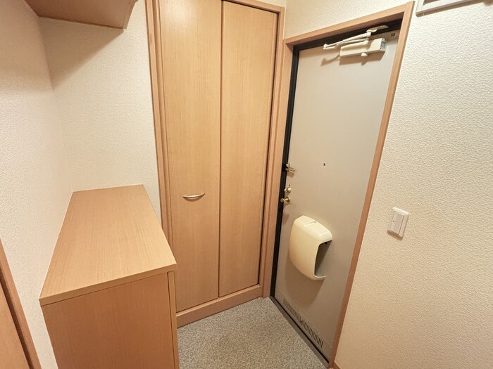 山手ヒルズ壱番館 玄関