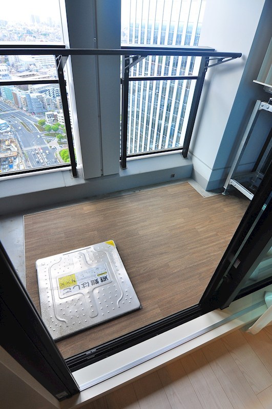 Ｄマークス西新宿タワー ベランダ