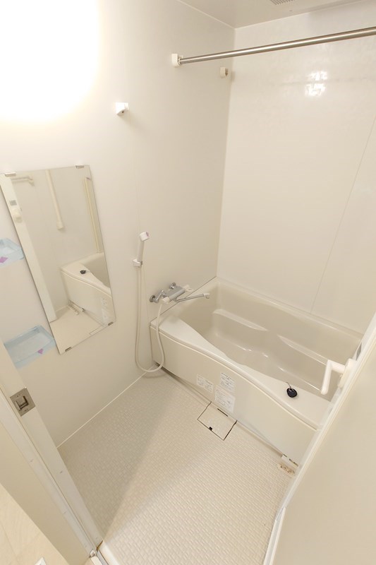 パシフィックロイヤルコートみなとみらいアーバンタワー 風呂画像