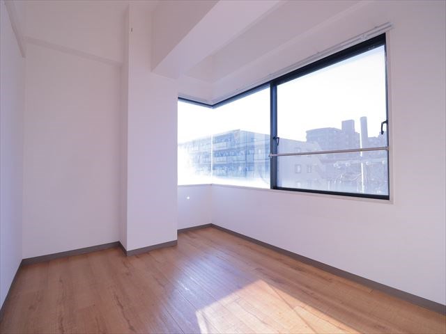 ウェーブコート ベッドルーム