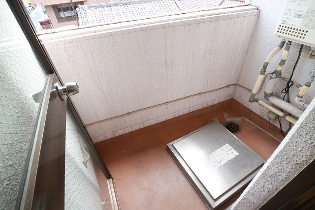 丸星ビル  ベランダ