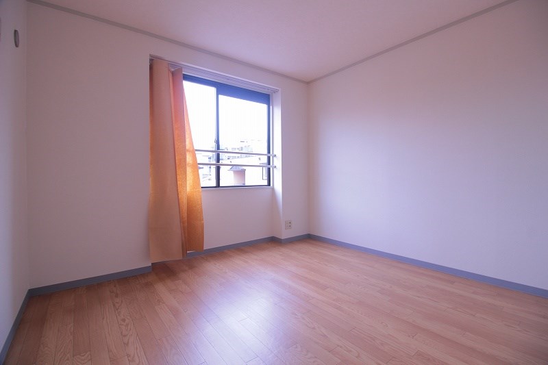 ファミール日の出Ａ棟 その他11