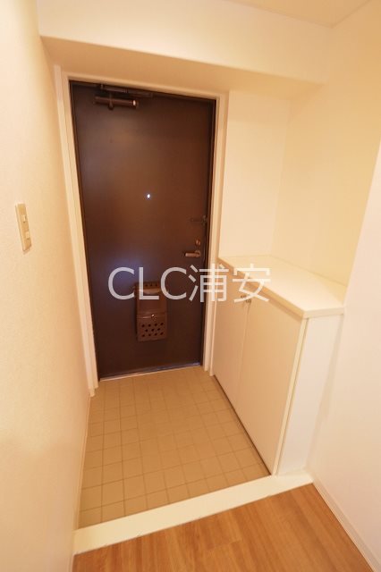 舞浜ガーデンヒルズ  玄関