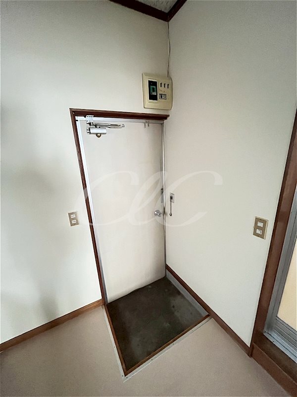 第二菱沼コーポ 玄関