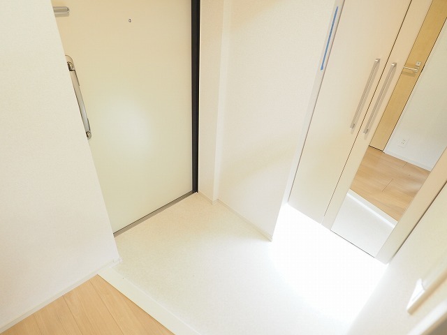 インテリオーラ 玄関