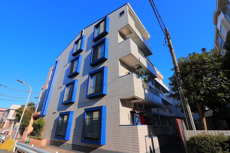 新海マンション 外観写真