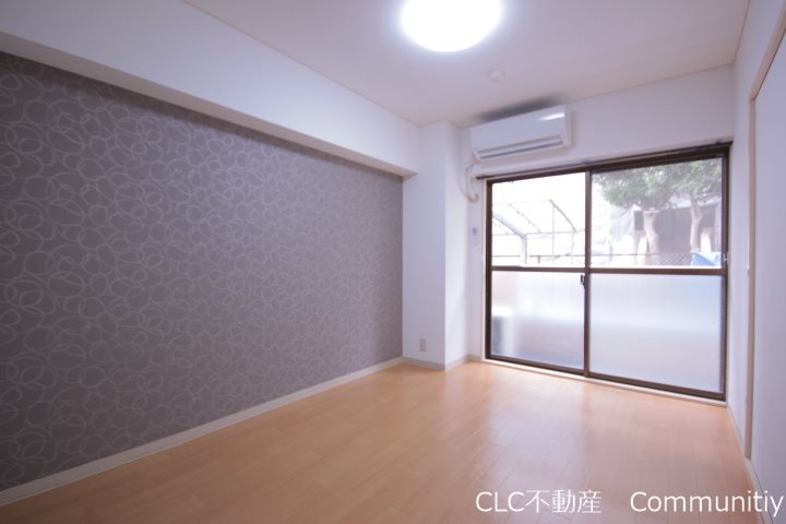 新海マンション ベッドルーム