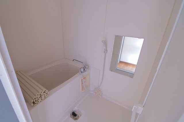 三信ハイツＢ 風呂画像