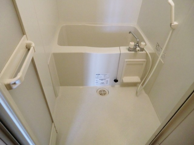 リヴェール金沢八景(River Heim) 風呂画像