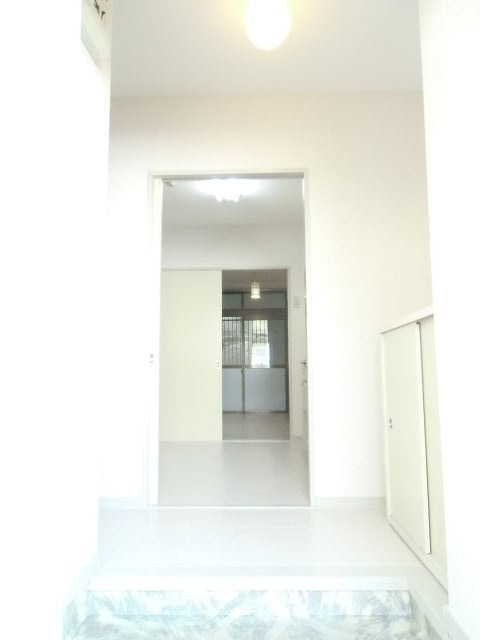 VIVACE東寺尾  玄関