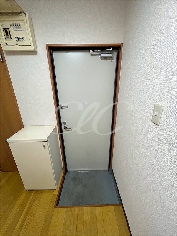 第４アサヒハイツ 玄関