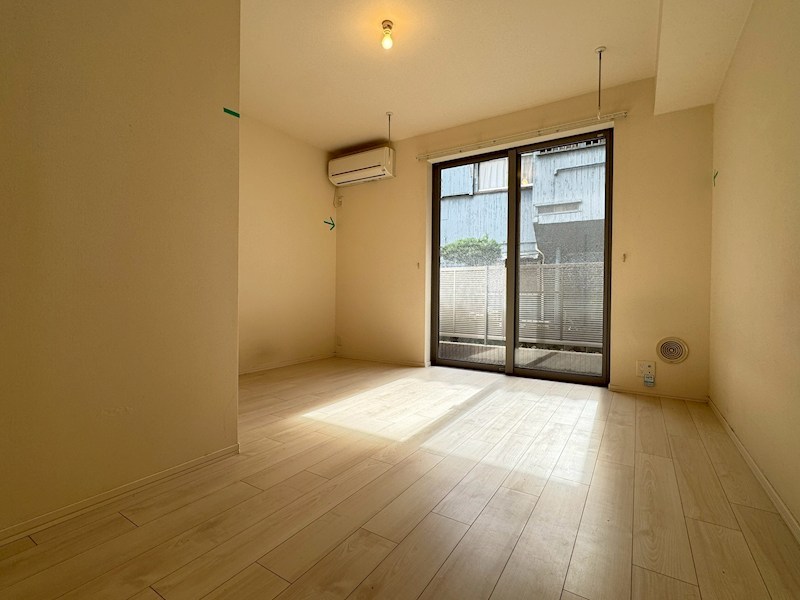 メゾン　ロッシュ リビング