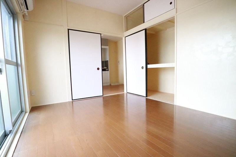 マスダビル ベッドルーム