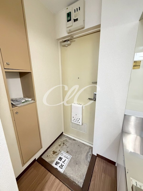 セラコーポ山本 玄関