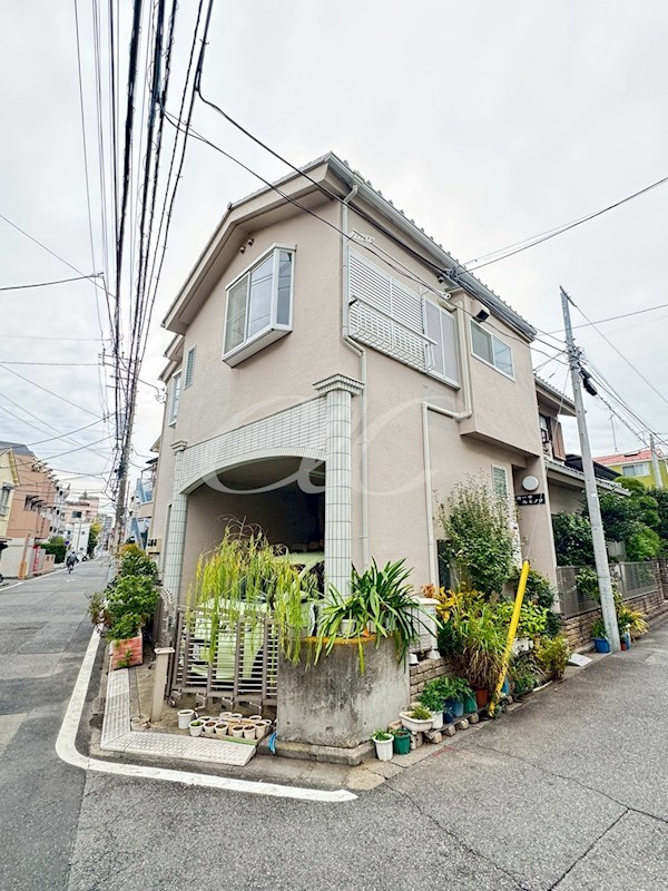 カーサルミノソ 201号室 外観