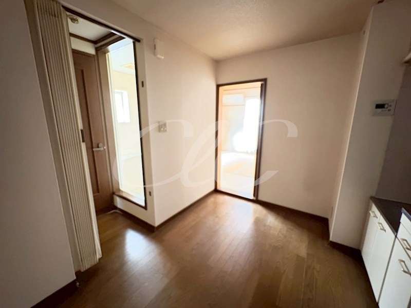 アミューズ磯子壱番館 リビング