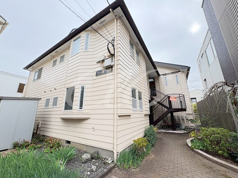 アミューズ磯子壱番館 外観