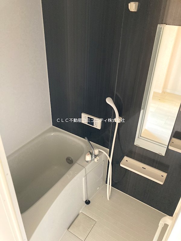 コモド・カセッタ 風呂画像