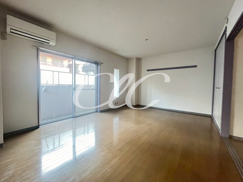 Y・Ｋビル ベッドルーム