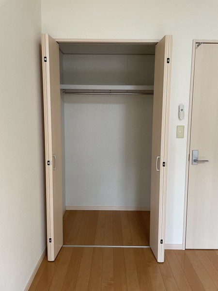 Flora Isogo その他3