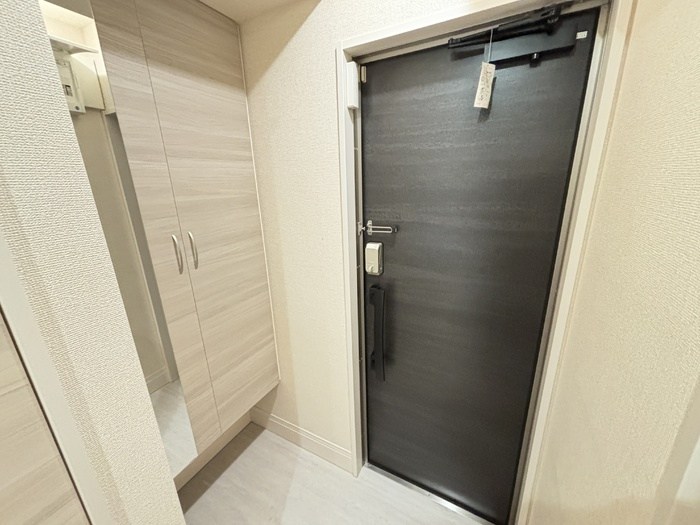 ポール・ヴェール 玄関