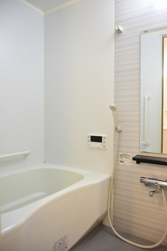 東カングランドマンション磯子 風呂画像