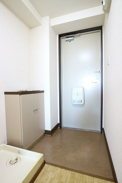 ヴェルドミール  玄関