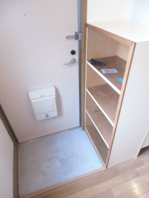 ファーレ石井 玄関