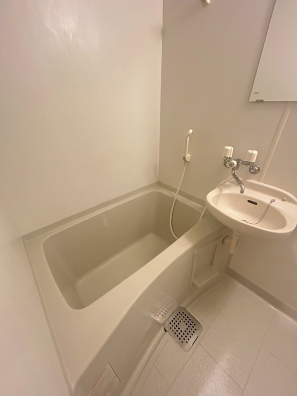 オリーブフォレスト 風呂画像