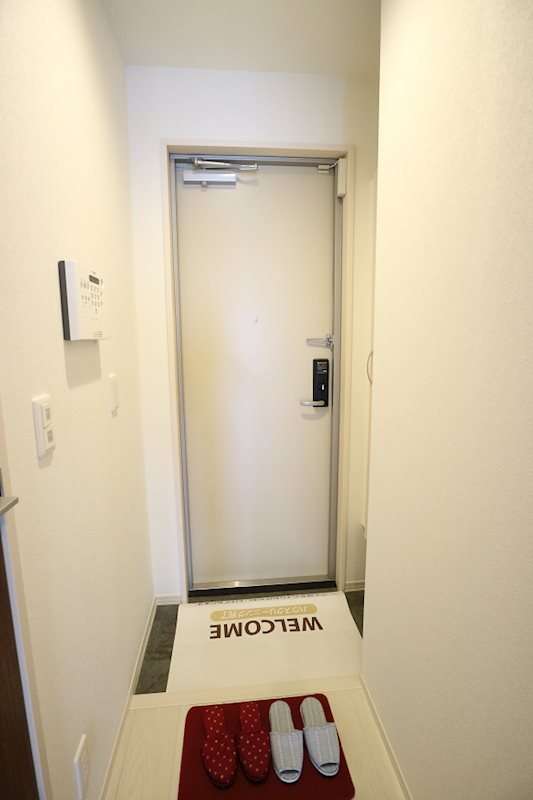 インコントリ 玄関