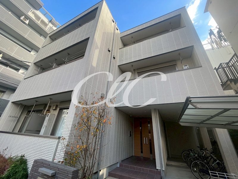 Ｌａ　Ｐｒｉｍａｖｅｒａ　Ｋａｗａｓａｋｉ 外観