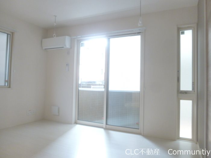 プラムブロッサム　サウス リビング