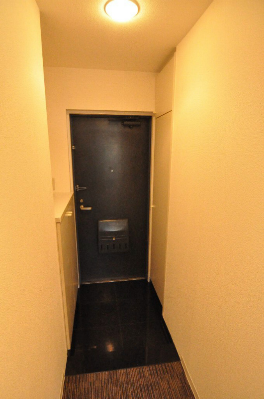 ハイツ浦安 玄関