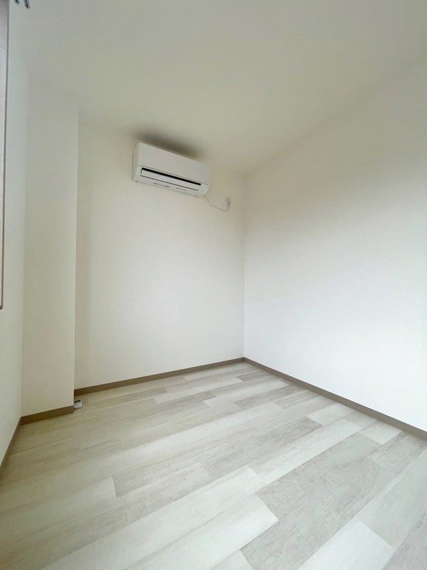 荒井ビル ベッドルーム