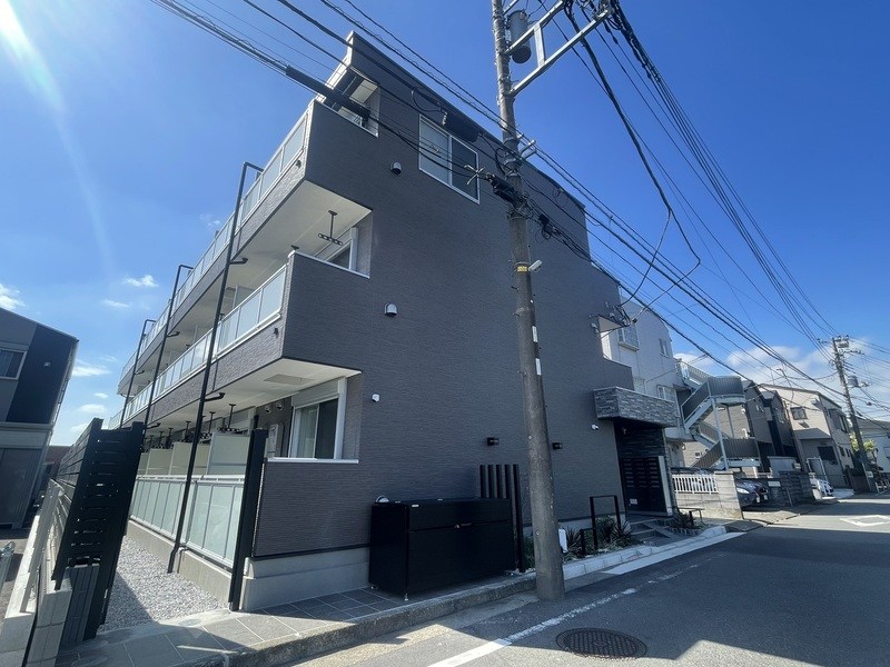 リブリ・井土ヶ谷 外観