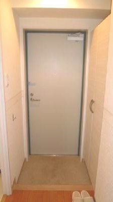 プログレス 玄関