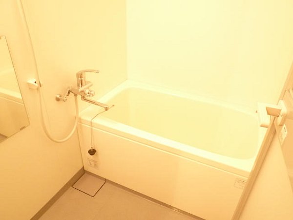 新川崎ロイヤルパレス 風呂画像