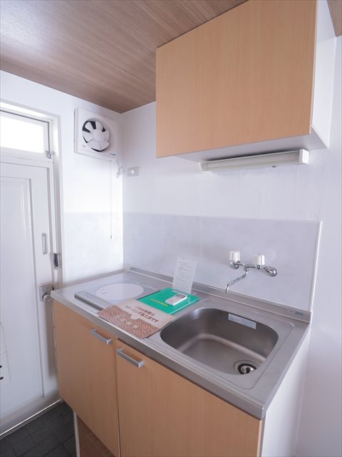 モア5 キッチン