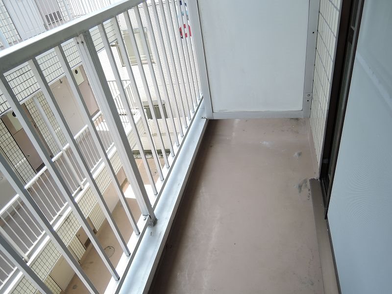 モア5 ベランダ