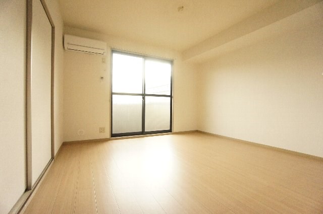 ラ・ヴェルドミール リビング