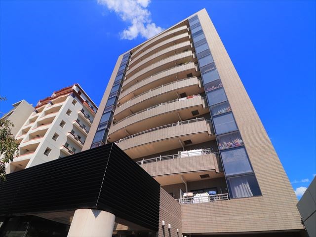 ドミール浦安当代島 外観